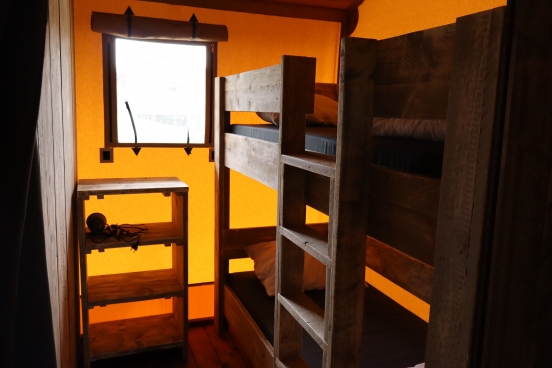 LODGE