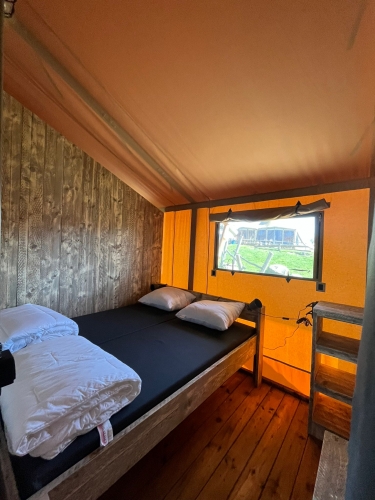 LODGE