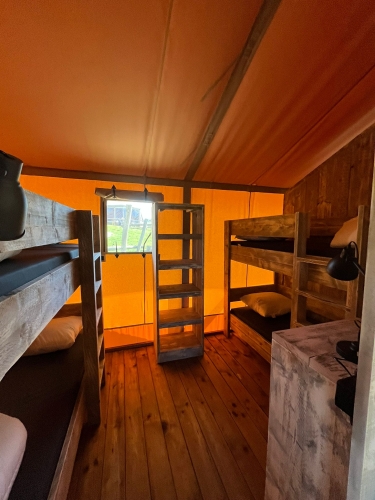 LODGE